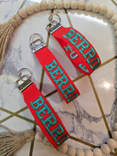 Load image into Gallery viewer, Glitter embroidered name tags 